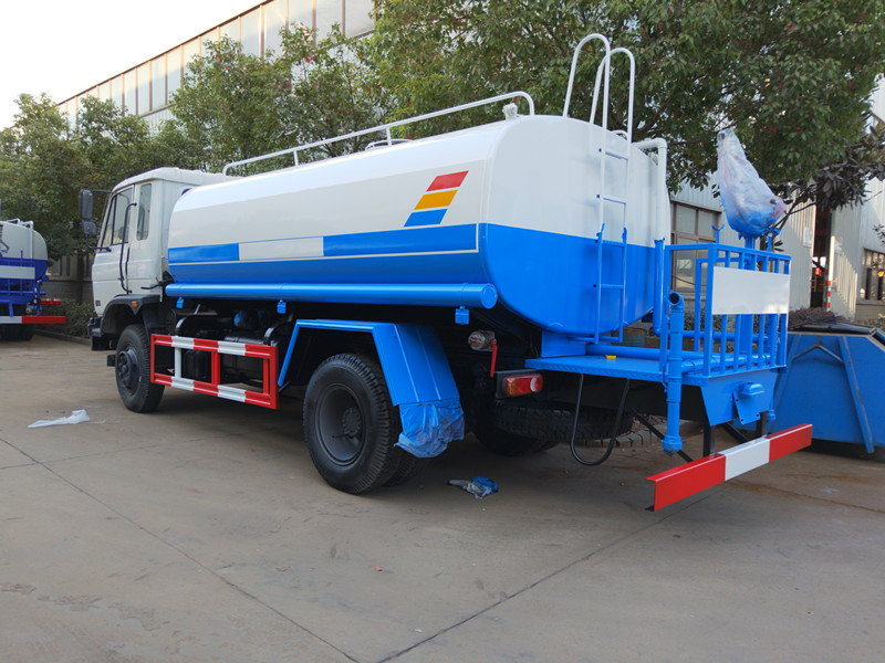 程力12噸灑水車(chē) 程力12噸灑水車(chē)