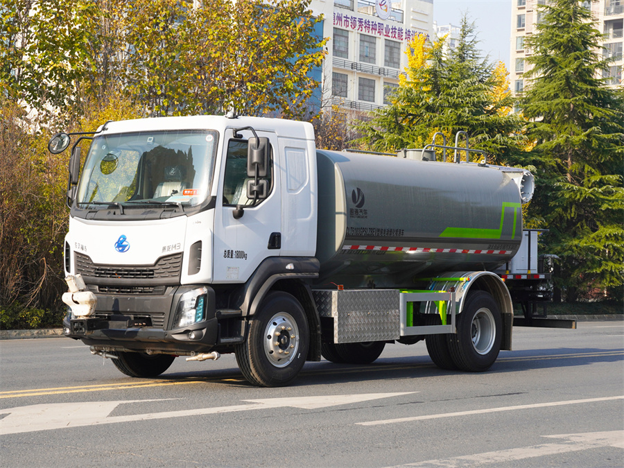 CLT5183GPSLZBEV型純電動(dòng)綠化噴灑車-東風(fēng)柳汽12方新能源電動(dòng)灑水車 CLT5183GPSLZBEV型純電動(dòng)綠化噴灑車-東風(fēng)柳汽12方新能源電動(dòng)灑水車